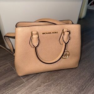 michael kors purse